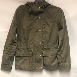 GAP ARMY GREEN JACKET SIZE SMALL